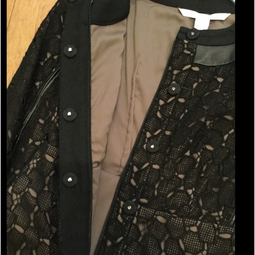 DvF Diane von Furstenburg black lace with leather trim over nude satin size 2 - Picture 5 of 6